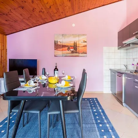Magda Apartment